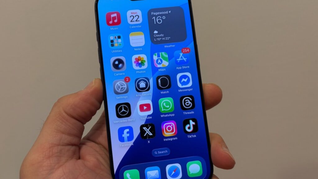 Massive Battery Upgrade with Fast Charging